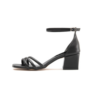 Atitude de moda - FAME23_SS3Y0607 H