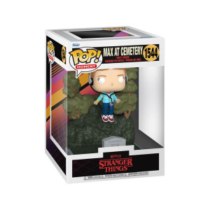 Funko pop moments: stranger things s4 max at cementery D